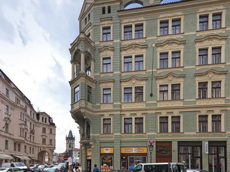 Old Town - Dusni Apartments Prag Exterior foto